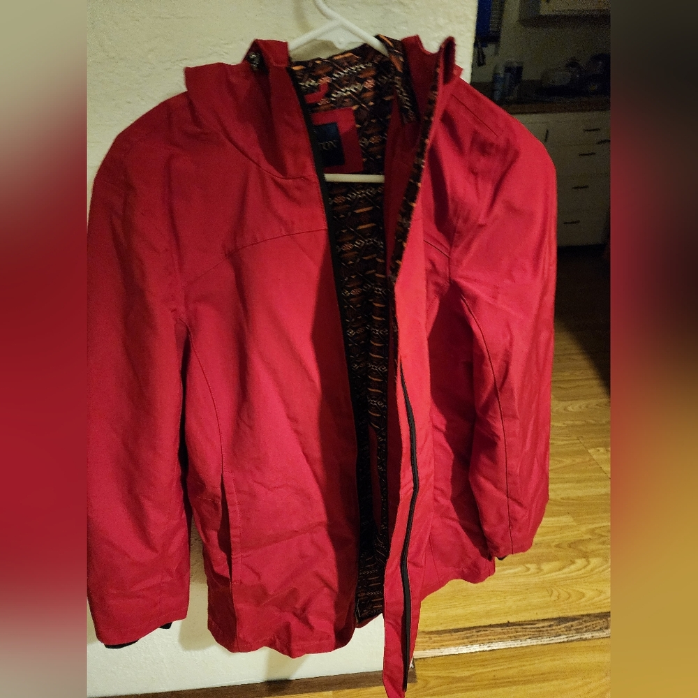 Pendleton Women's Vibrant Red Ski Jacket - image 8